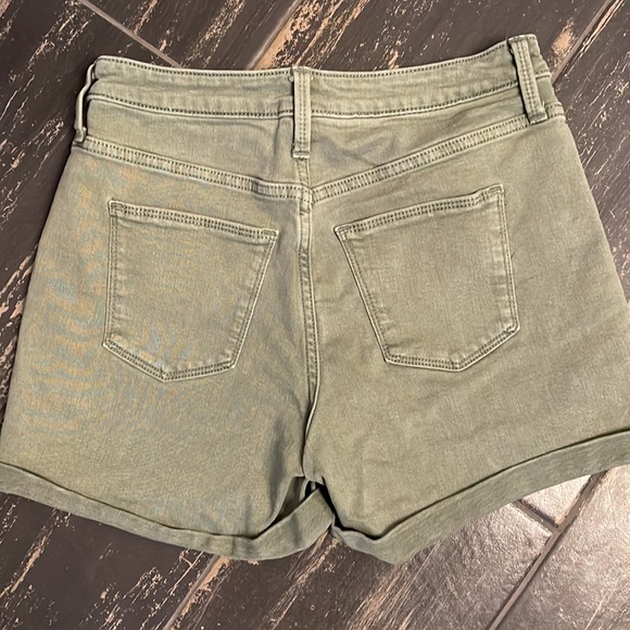 High Ride Midi Shorts - Picture 2 of 2